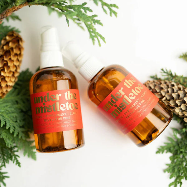Room & Linen Spray - Under the Mistletoe