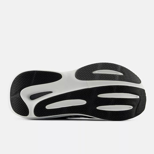 Fresh Foam X 860v15 - Black with White