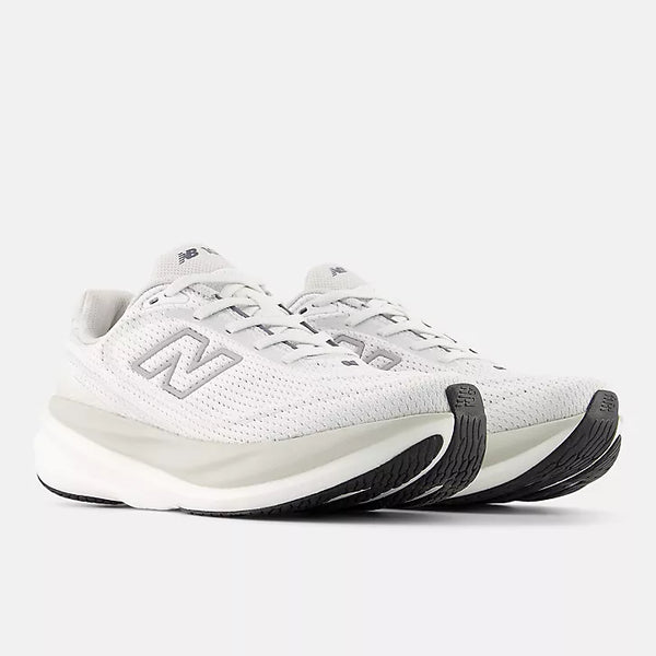 1080v15 - White with Truffle Salt