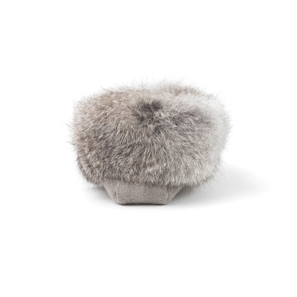 Tänionnieha' (rabbit) - Grey