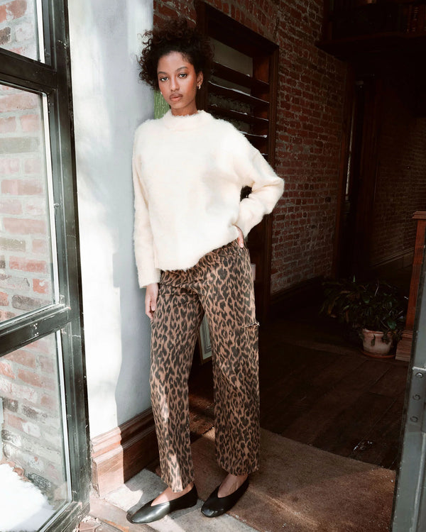 Leni - Black Leather