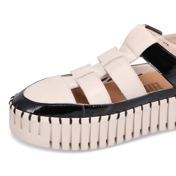 Baytown - Black/Almond