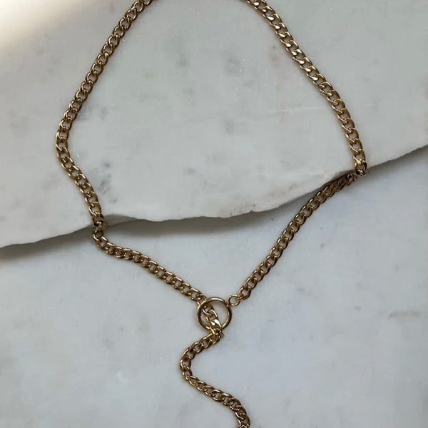 TESS Toggle Curb Chain Necklace