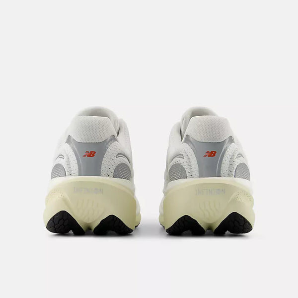 1080v15 - White with Neo Flame