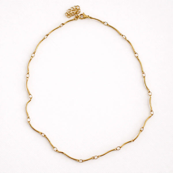 Curved Bar Necklace