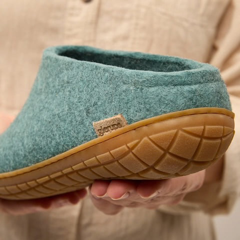 Slip-on with Honey Rubber - North Sea