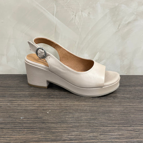 Gennie - Cream