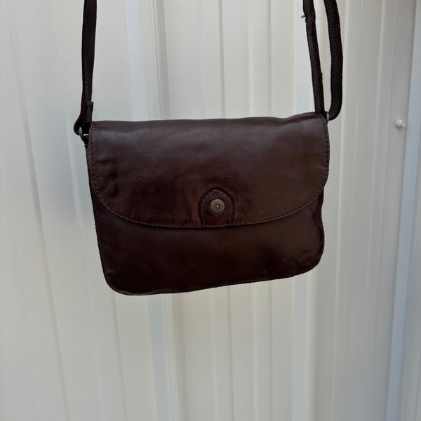 Amelia - Dark Brown